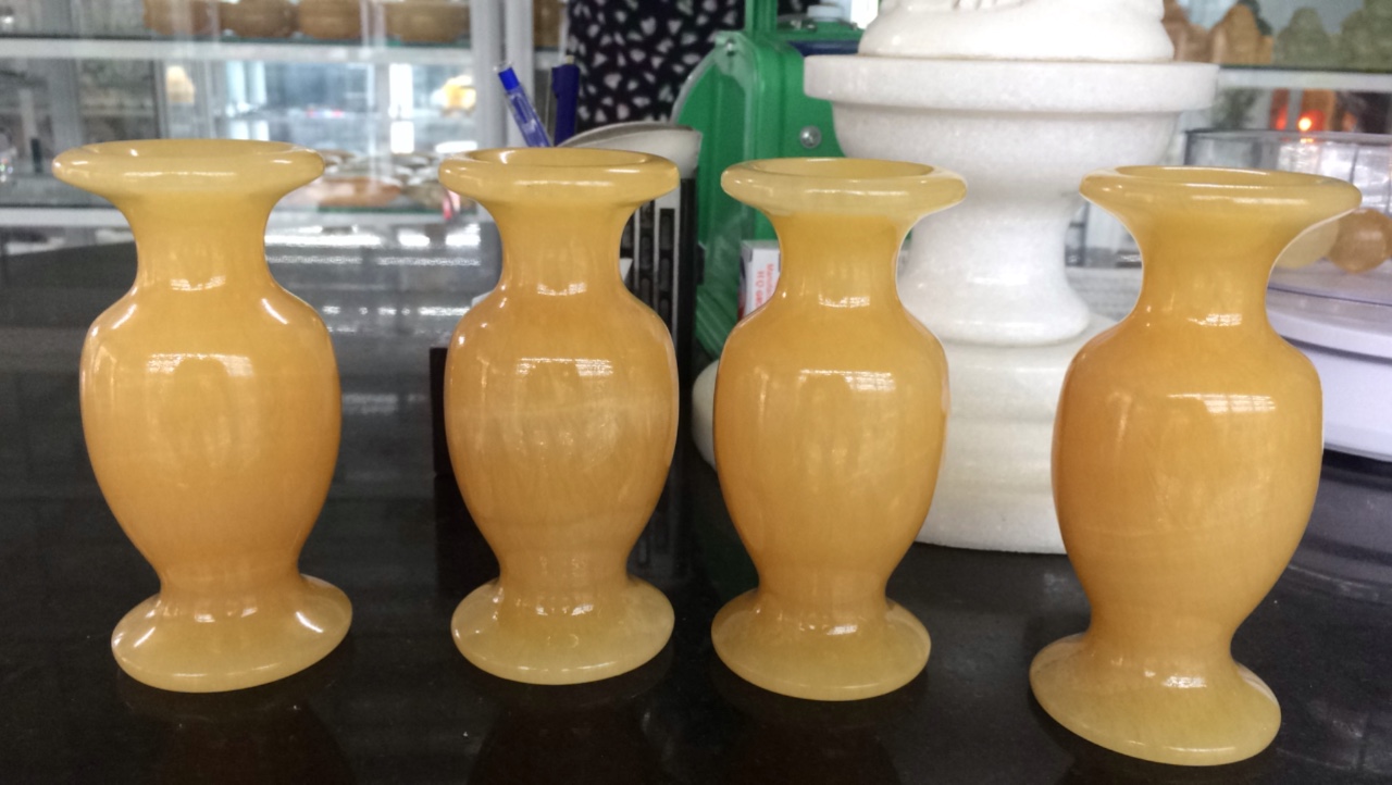 Cặp Lục Bình ( Lọ Hoa ) phong thủy đá Ngọc hoàng long - Cao 12 cm