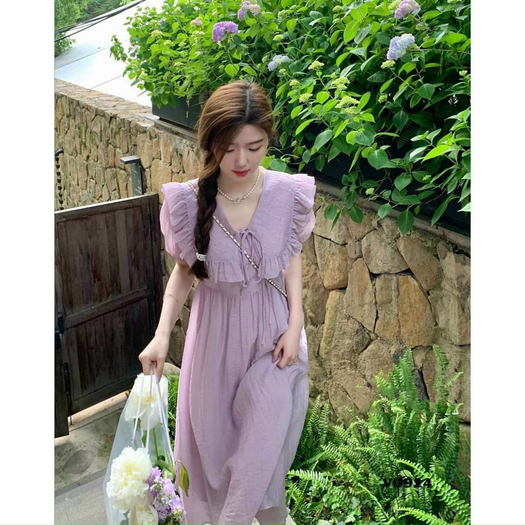 Đầm xòe cổ tim nơ ngực phối bèo xinh xắn