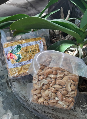 COMBO 2KG HẠT ĐIỀU RANG MUỐI BỂ/VỠ ĐÃ BÓC SẠCH VỎ LỤA