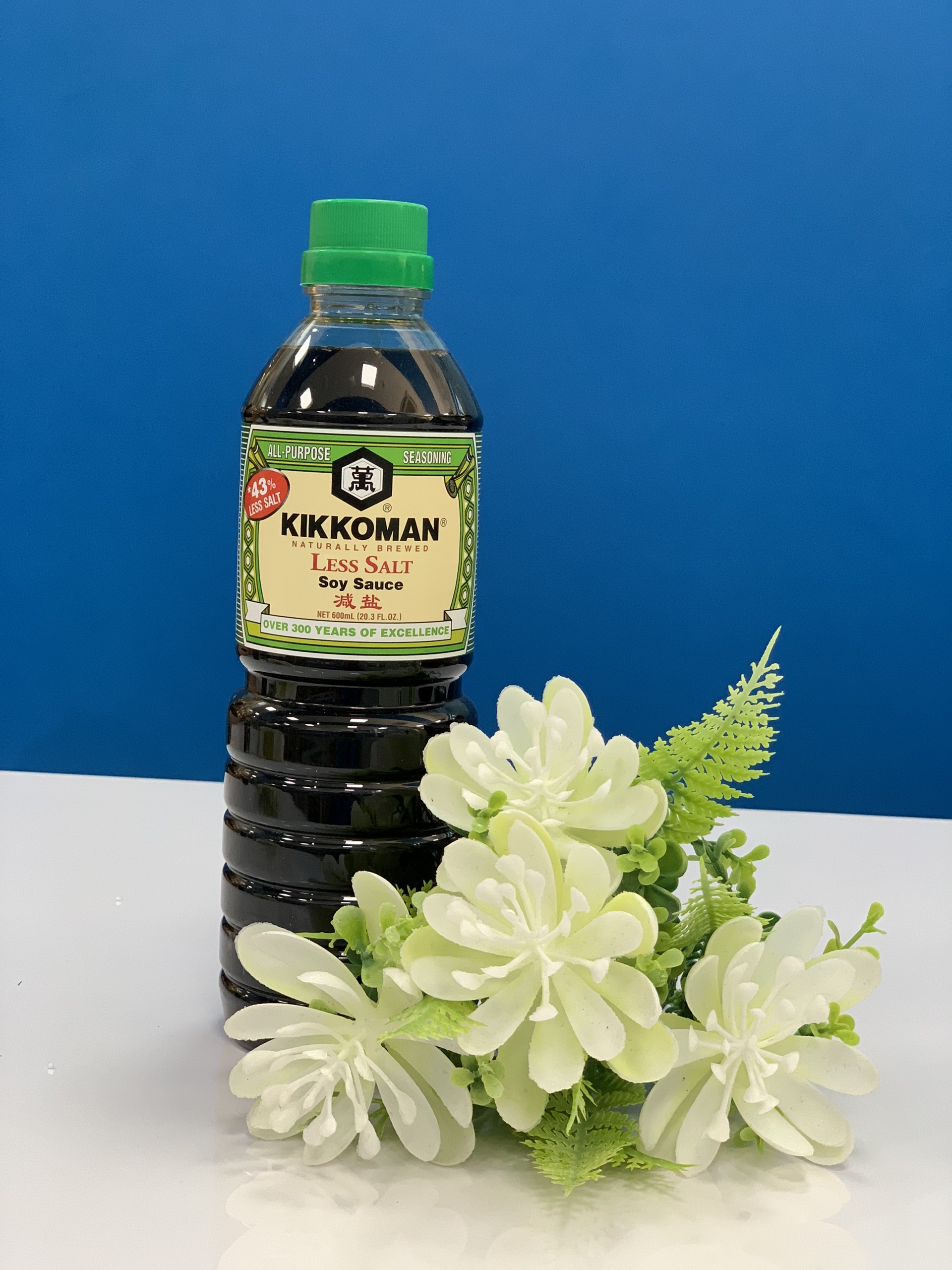 Nước tương ít muối 43 % hiệu Kikkoman 600ml