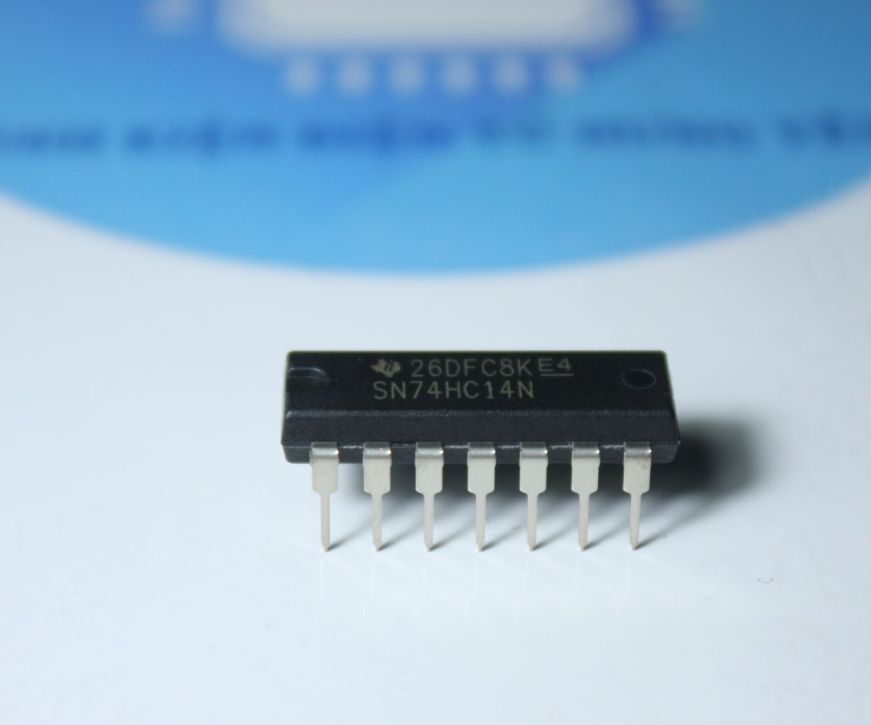 Ic41 ic 74hc14 linh kiện điện tử hưng yên