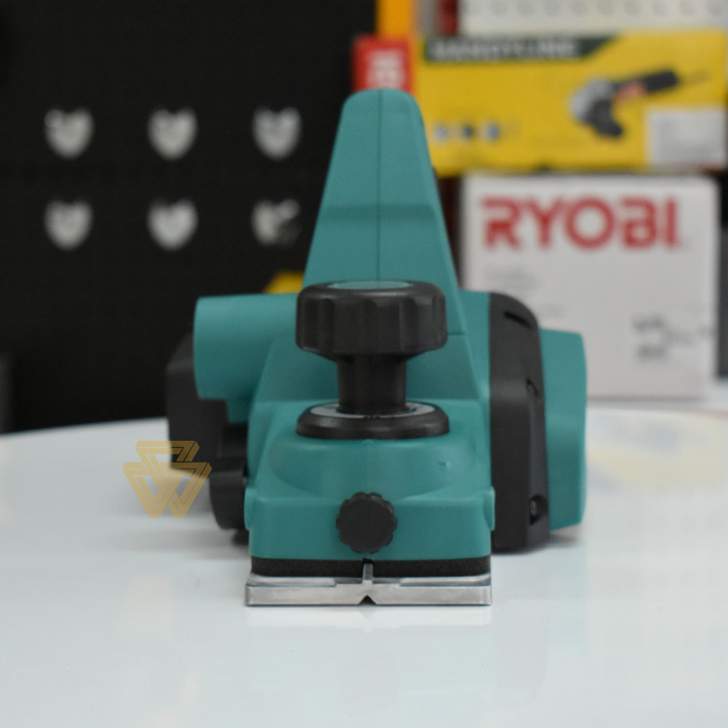 Máy Bào Cầm Tay 550W Ryobi HL-83