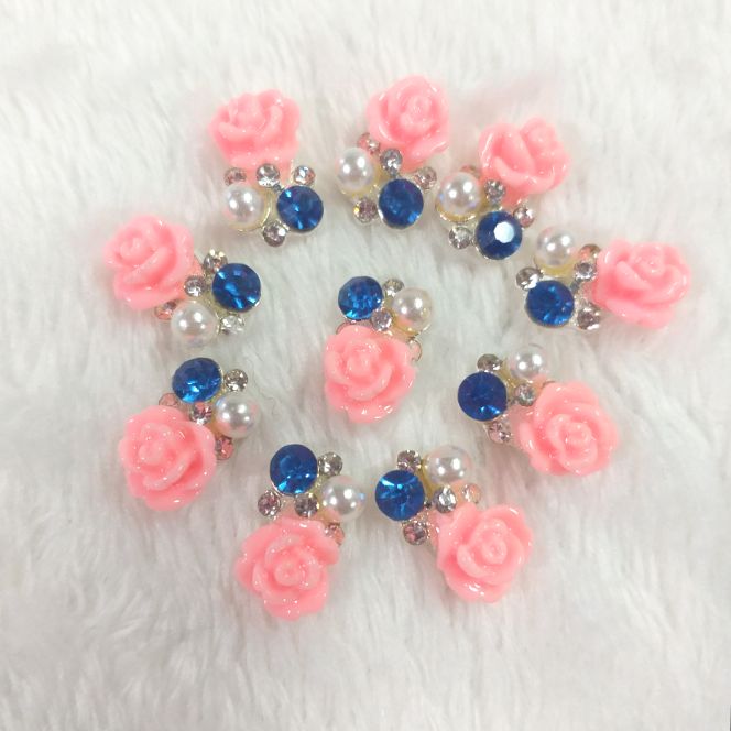 Set 2 viên đá hoa hồng đính móng nghệ thuật 3D