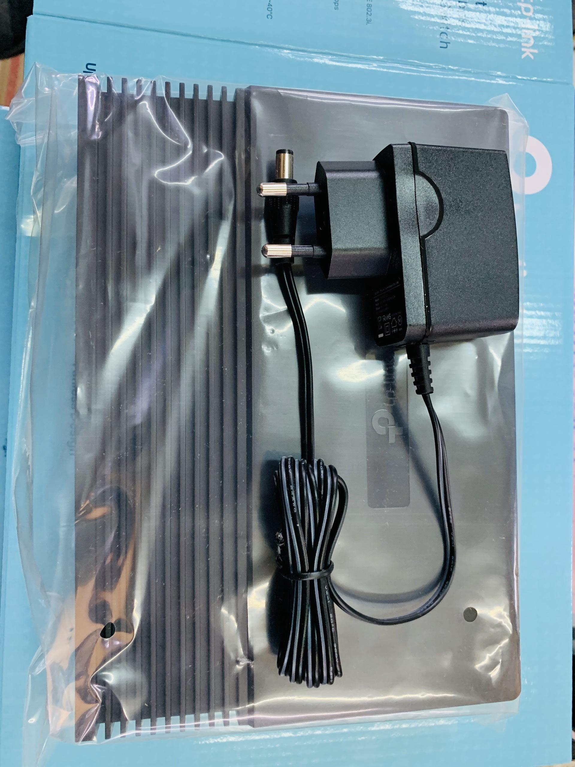 [HCM]Hub chia mạng 16 port Tp link TL-SF1016D