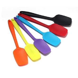Spatula phới đúc dạng thìa