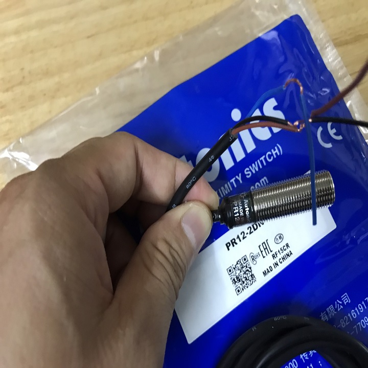 Cảm biến tiệm cận PR12-2DN