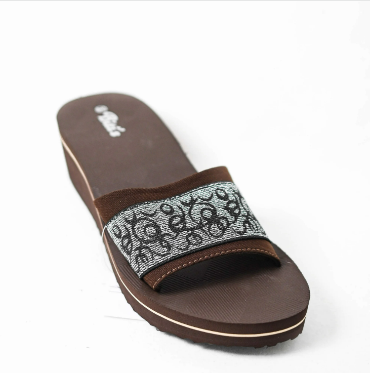 Dép Bitis nữ quai ngang đế 5cm