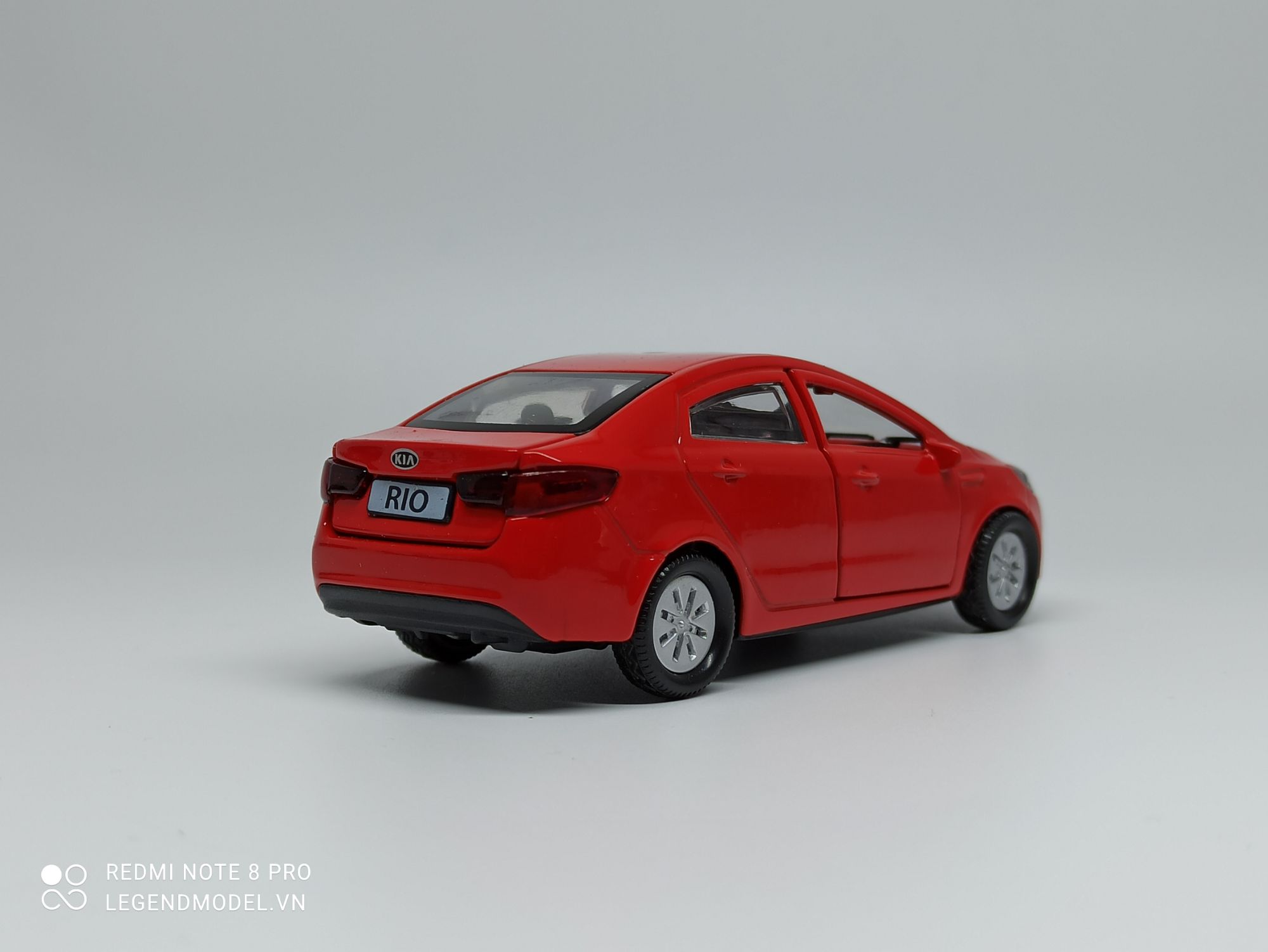 Mô hình xe Kia Rio