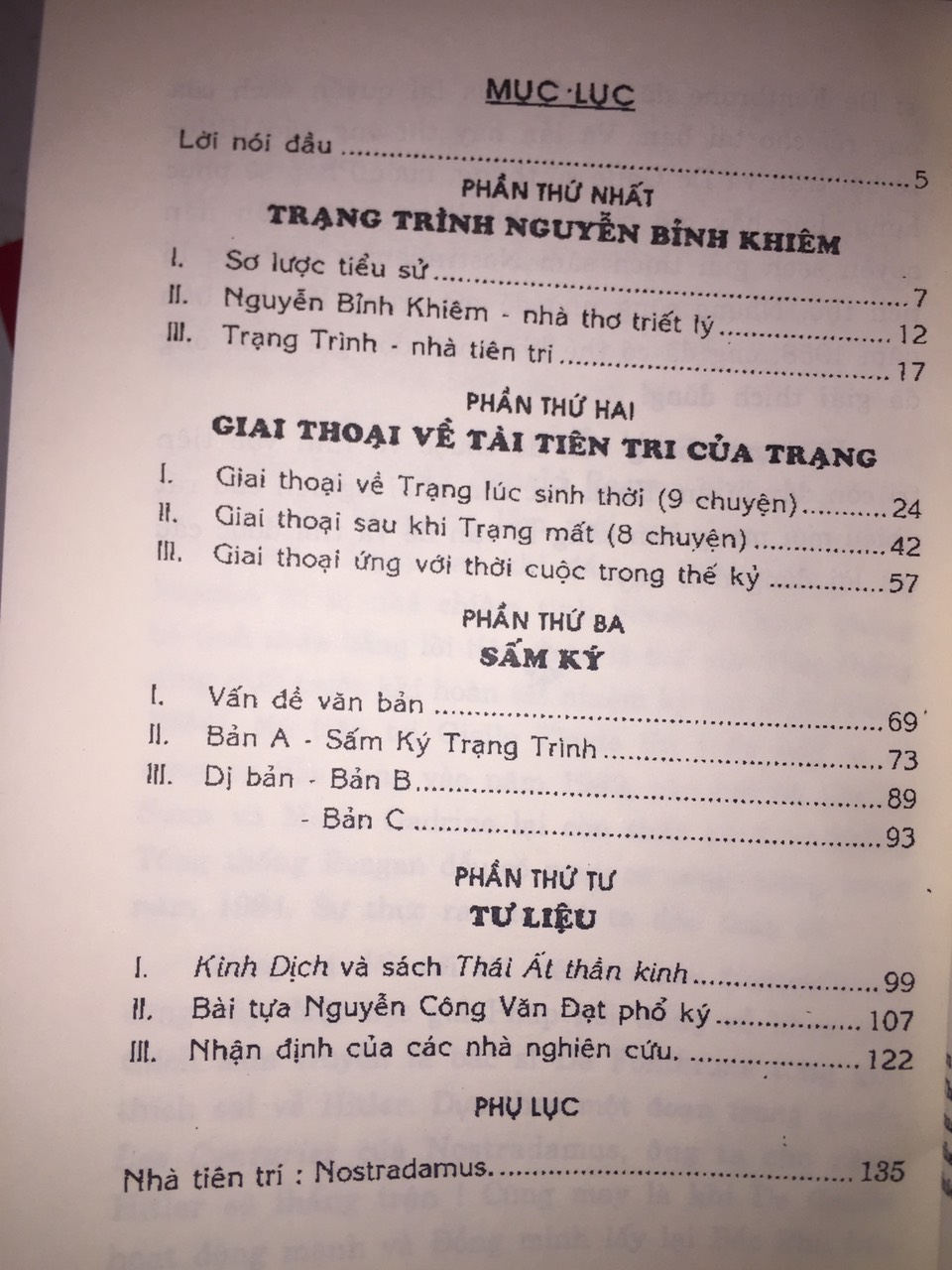 Sách Giai Thoại Và Sấm Ký Trạng Trình