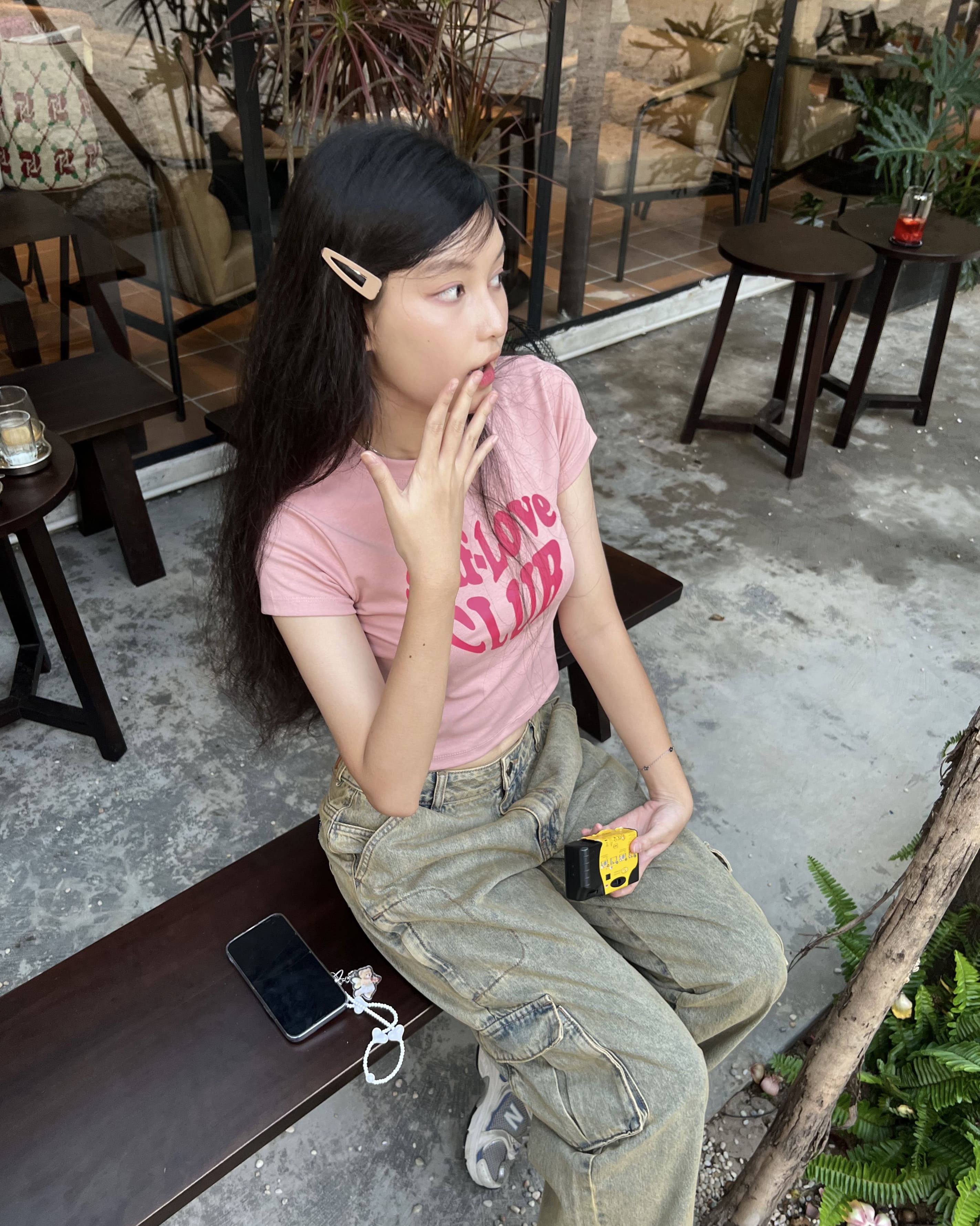 Áo croptop co dãn SLC "Give Love"