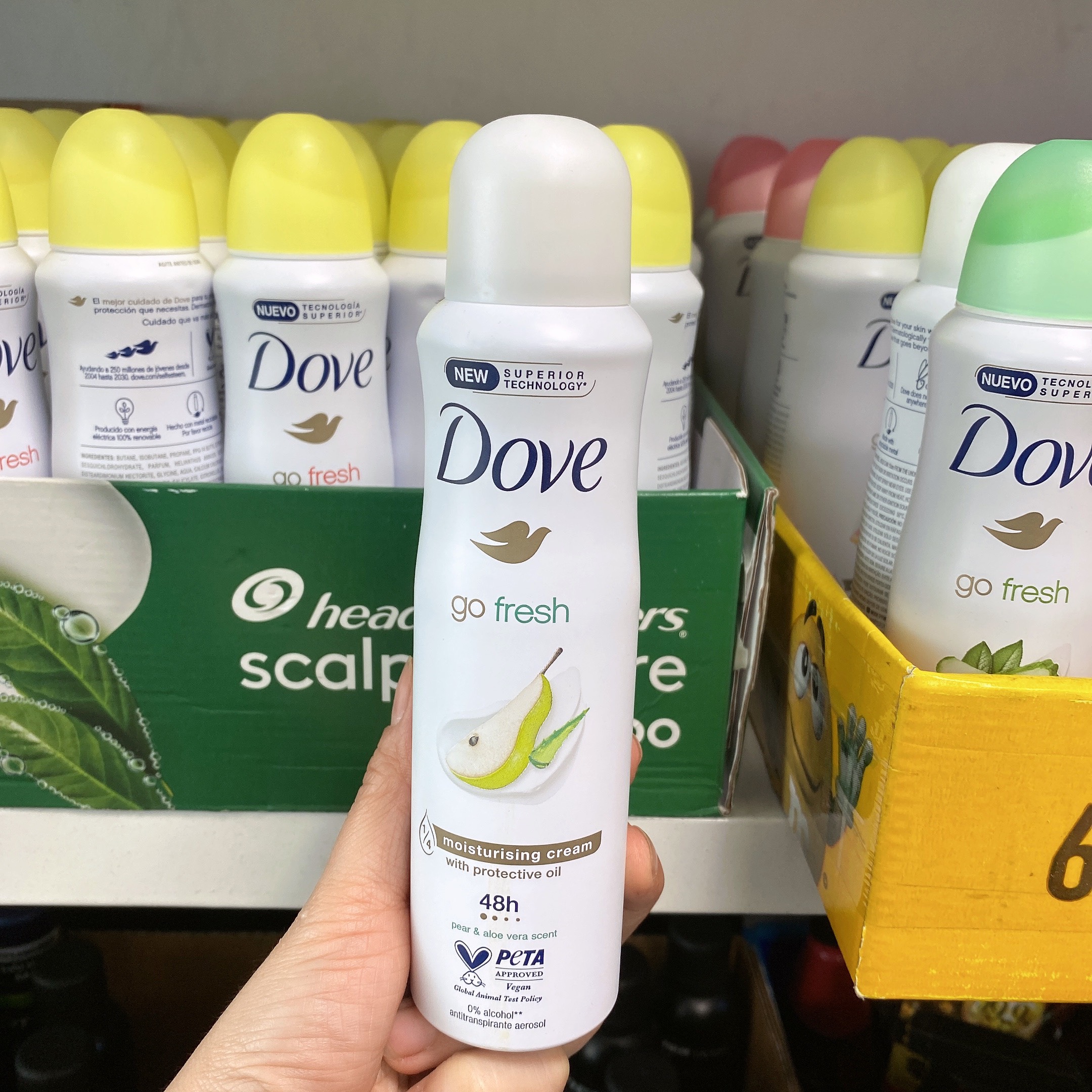 Xịt Khử Mùi Dove Ngăn Mùi Suốt Ngày Dài 150ml - Pegastore