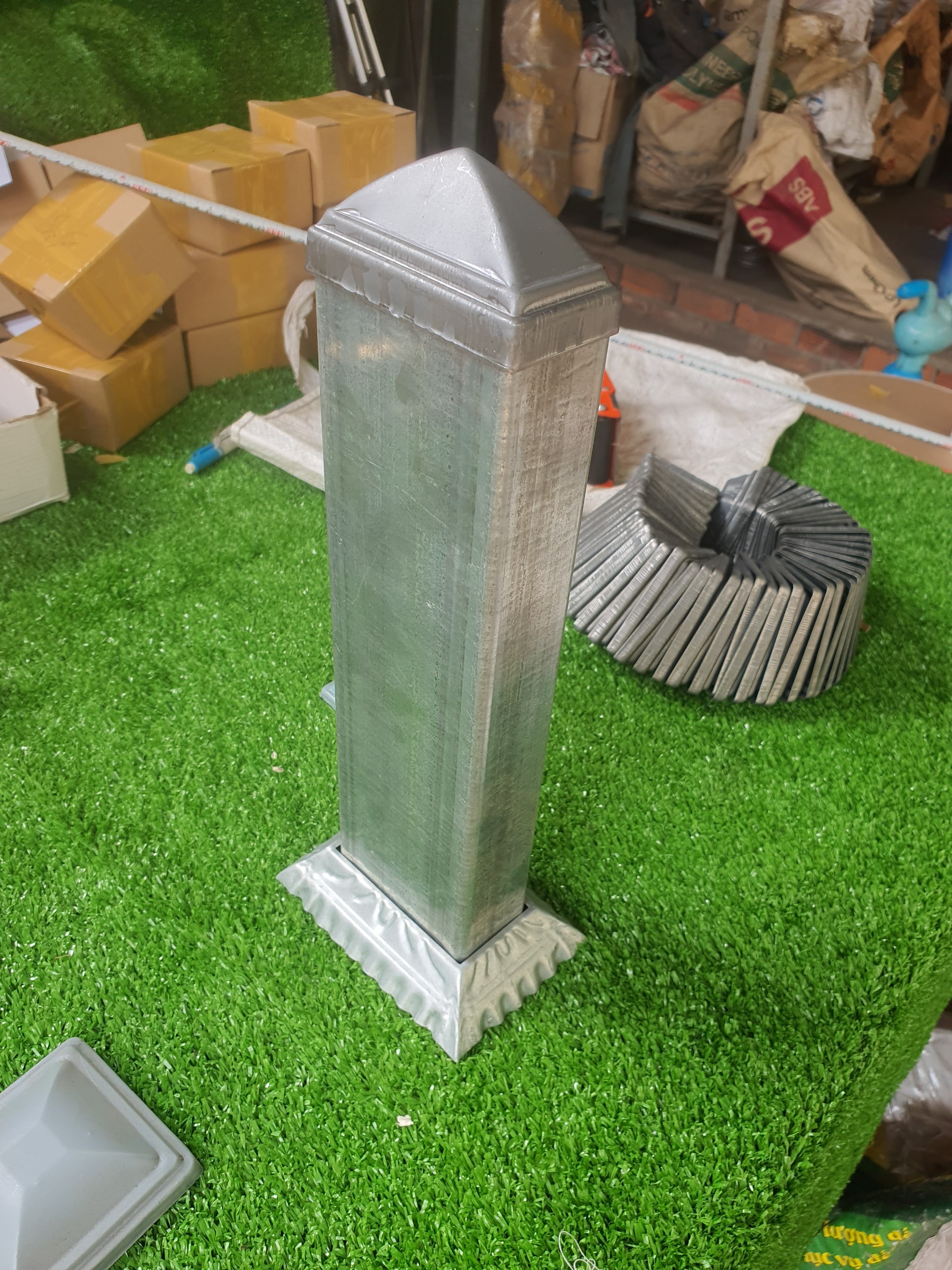 10 cái chụp đầu sắt hộp tôn dập