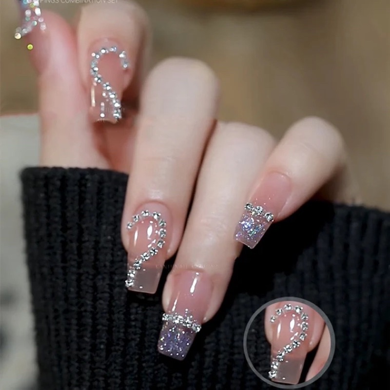 Dây xích nail  dây xích đá trang trí móng ( 50 cm)
