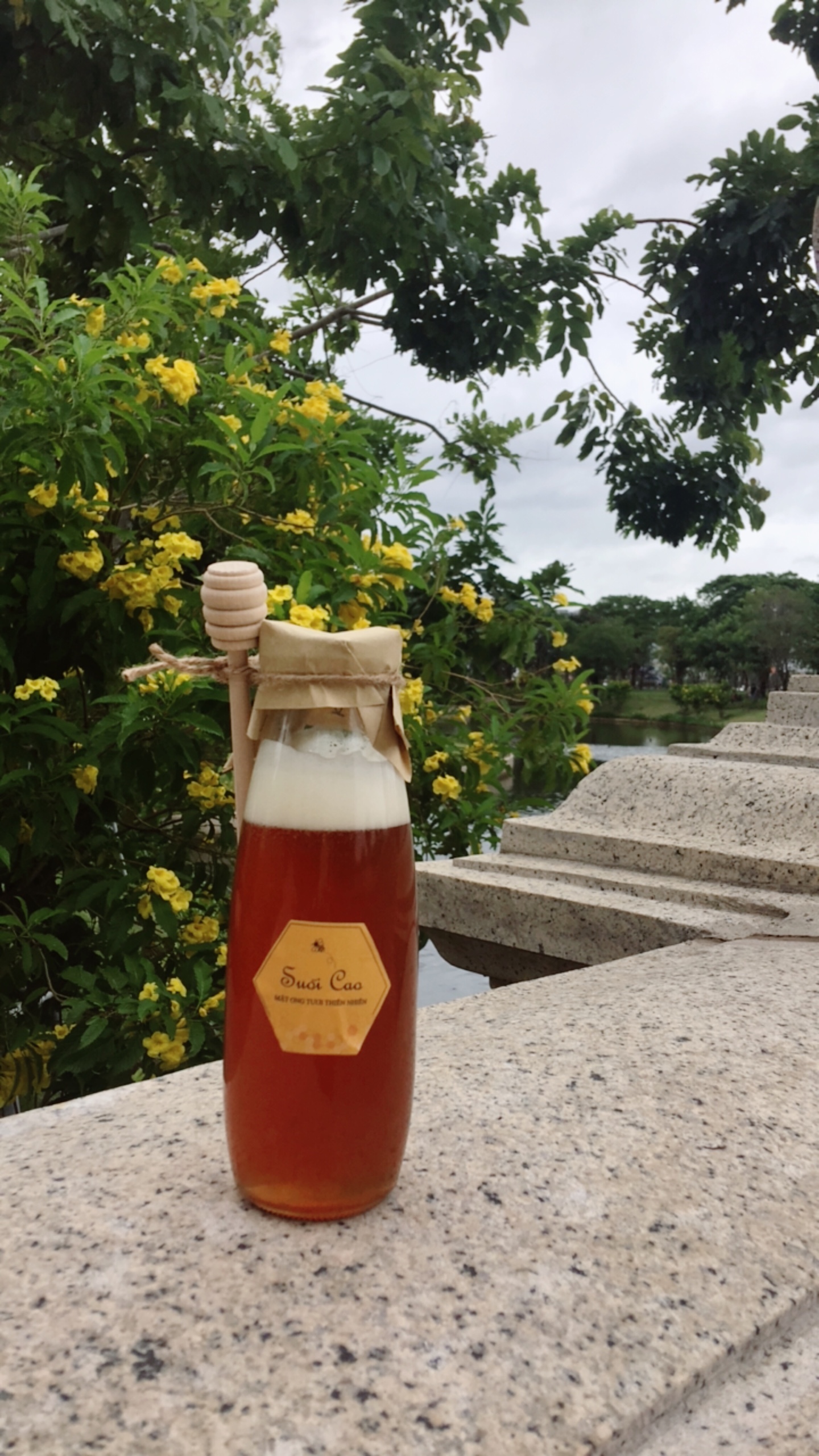 Mật Ong Suối Cao 0.5 Lít