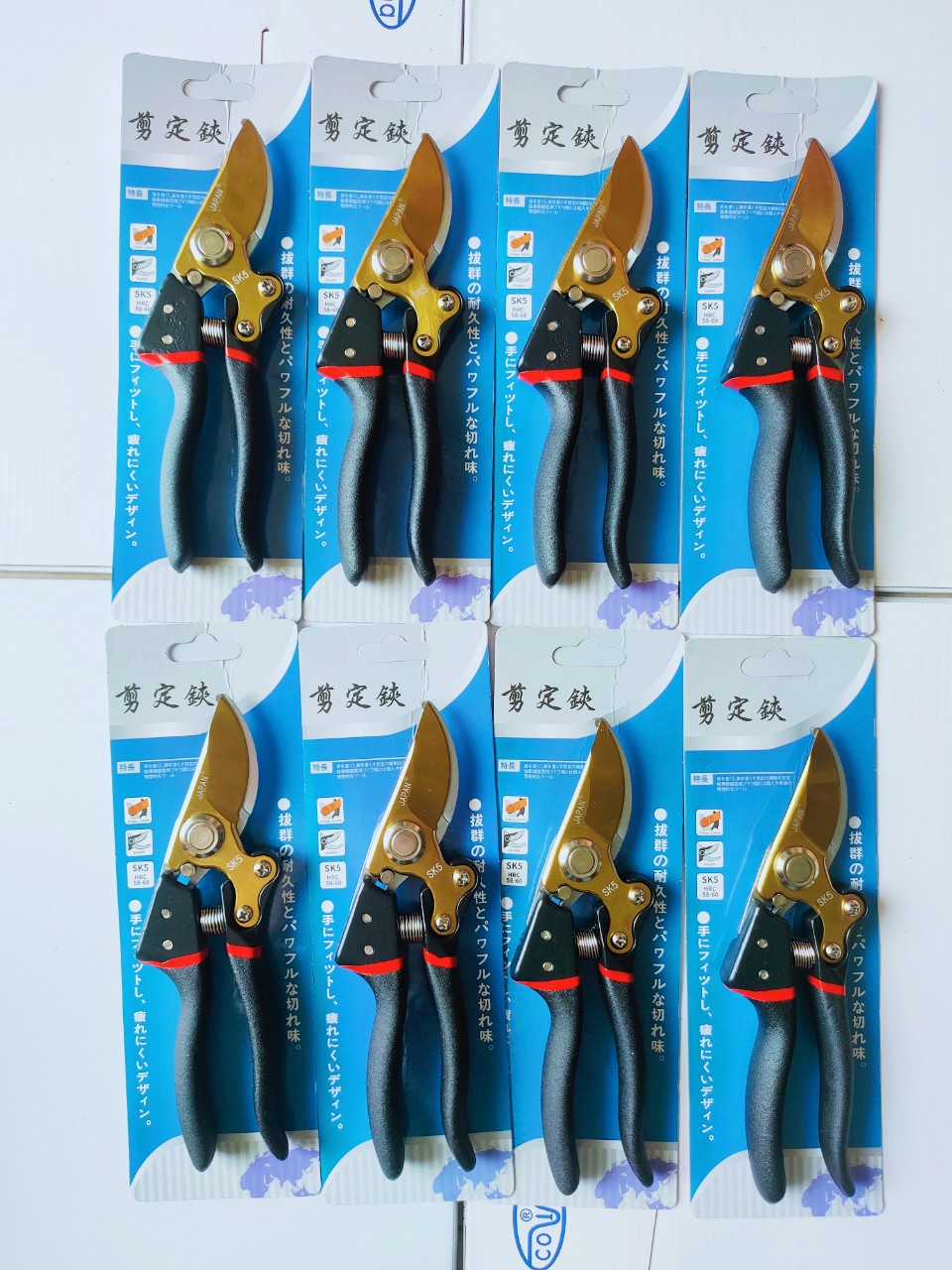 KÉO CẮT CÀNH SK5 JAPAN [ CÁN ĐEN LƯỠI VÀNG ]