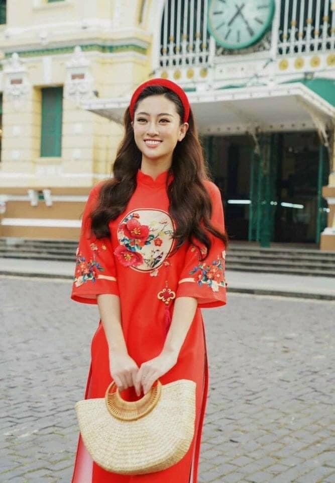 Áo dài cách tân tết mới 2021
