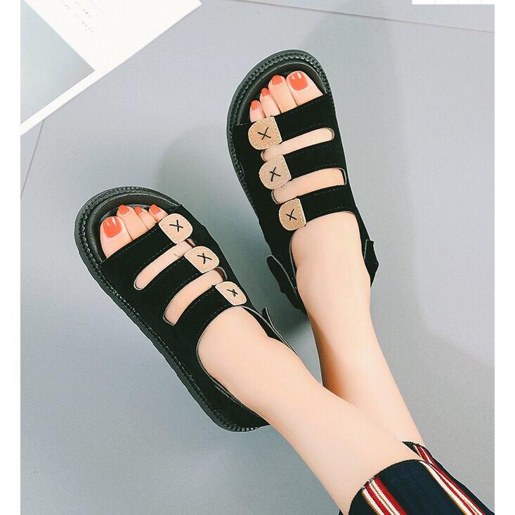 Sandal da lộn 3 quai ngang cực dễ thương