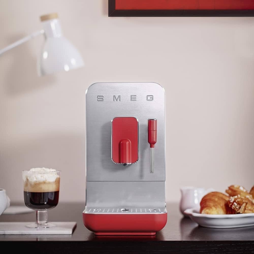 Máy Pha Cà Phê Espresso Smeg BCC02RDMEU, Red, Thermoblock, 19 Bar