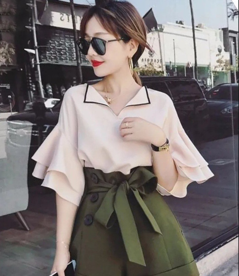 ÁO CỔ BẺ PHỐI VIỀN TAY LOE CÁCH ĐIỆU