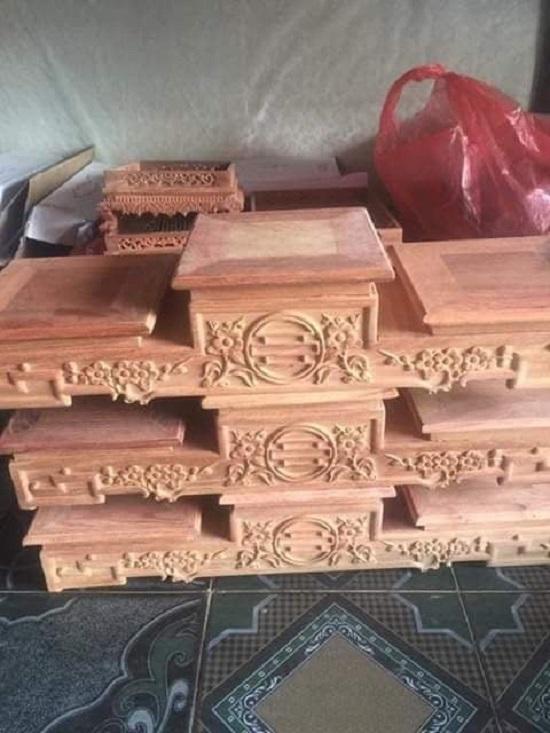 Đế kê bát hương tam sơn kích thước mặt 22