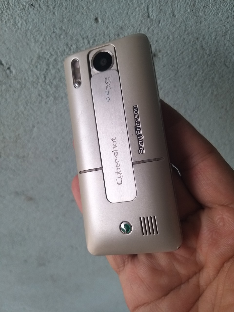 Sony-Ericsson K770