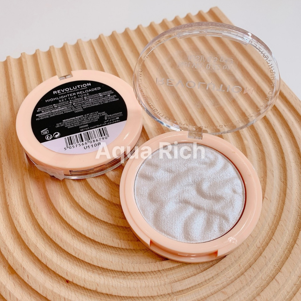 Phấn Highlight Bắt Sáng Siêu Mịn Revolution Highlighter Reloaded 10g [Golden Lights - Raise The Bar - Just My Type]