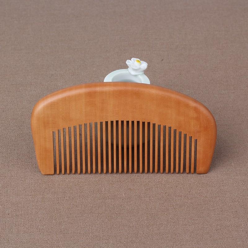 LƯỢC GỖ CHẢI TÓC