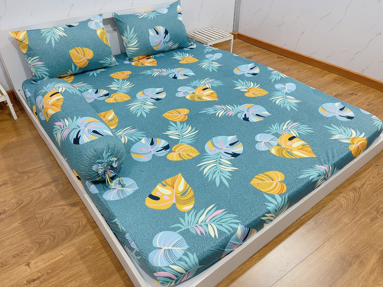 Bộ Ga Giường Thun Lạnh Hàn Quốc 4 Món ( 1 ga bọc + 2 vỏ gối nằm + 1 vỏ gối ôm )