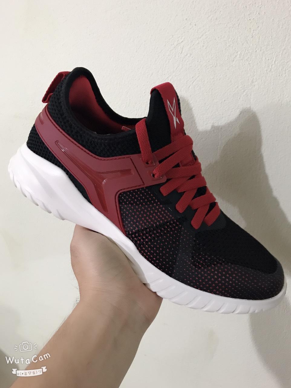 Giày Sneaker Nam Nữ Cao Cấp Bitis Hunter X Retro Essential Pack, DSUH00800DEN (Đen)