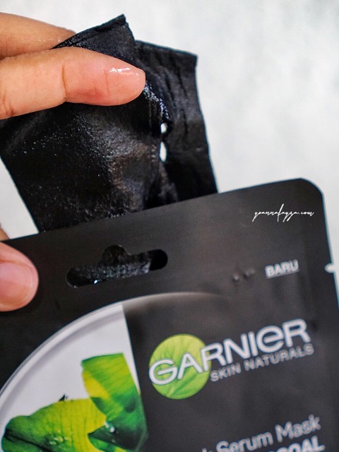 Mặt nạ giấy Garnier Black Serum Mask