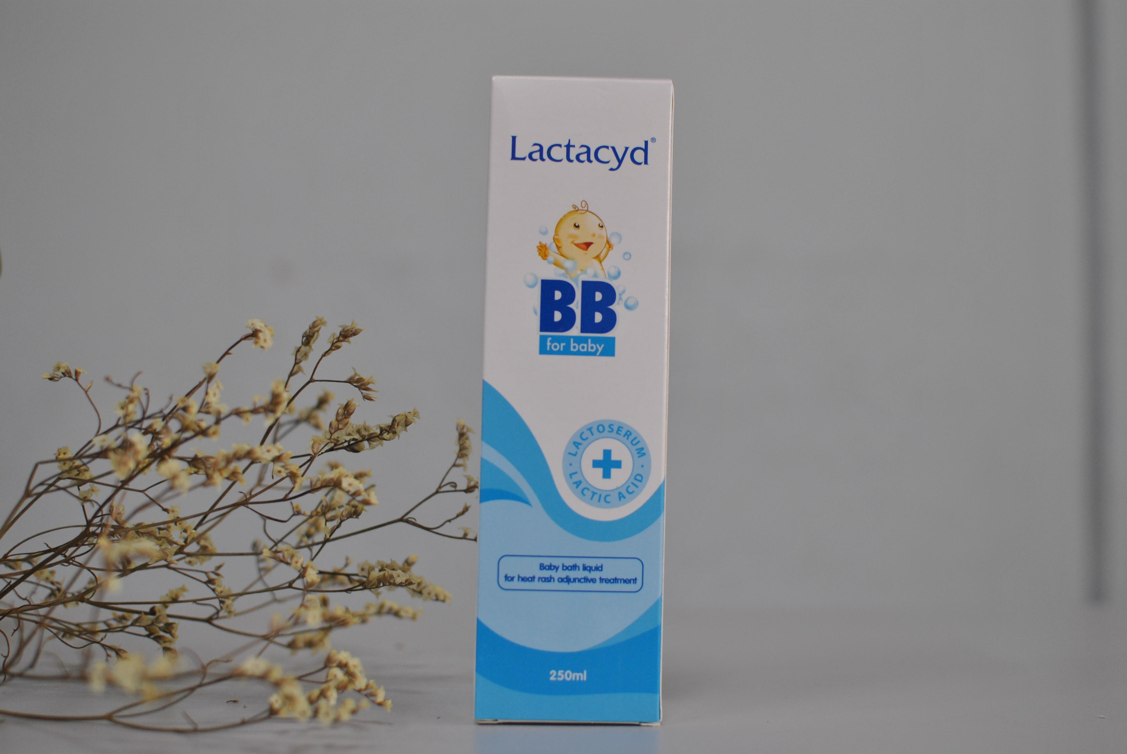 SỮA TẮM LACTACYD BB