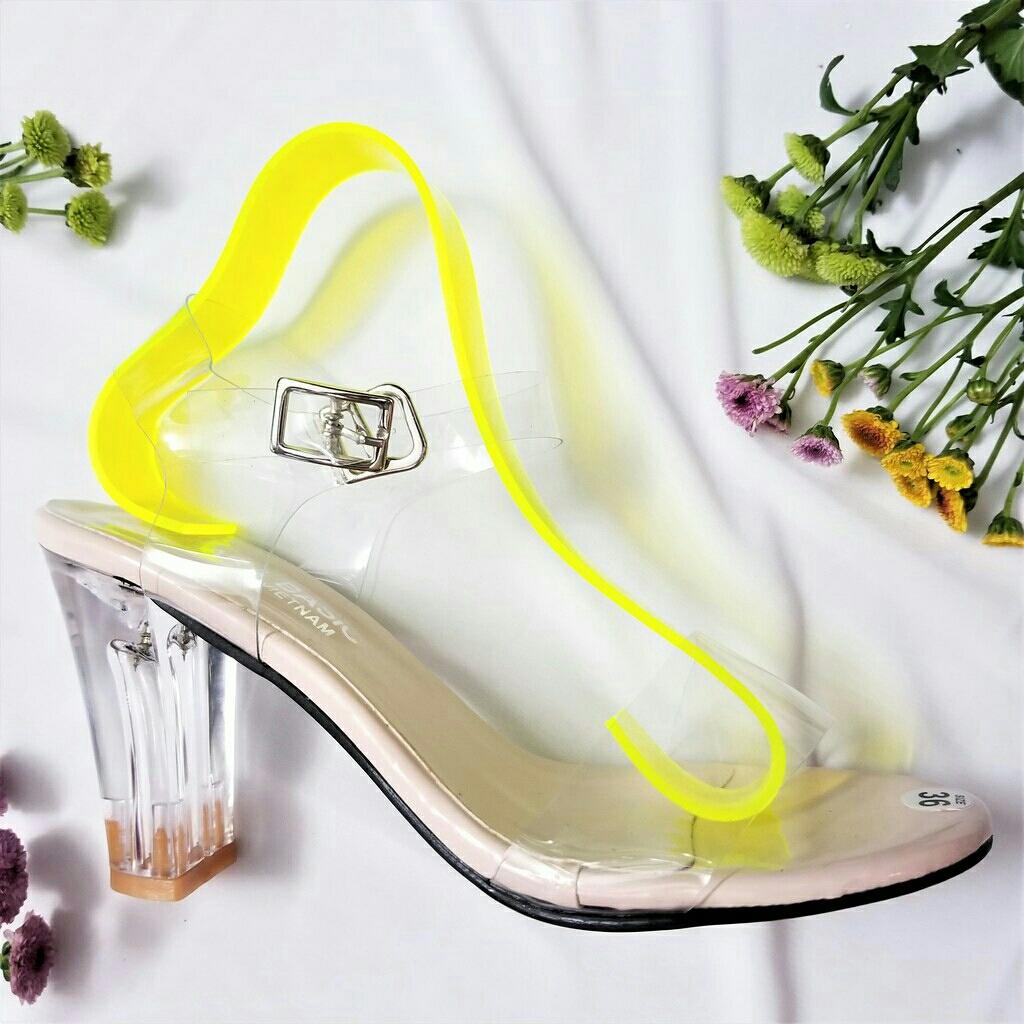 sandal quai trong 8 phân