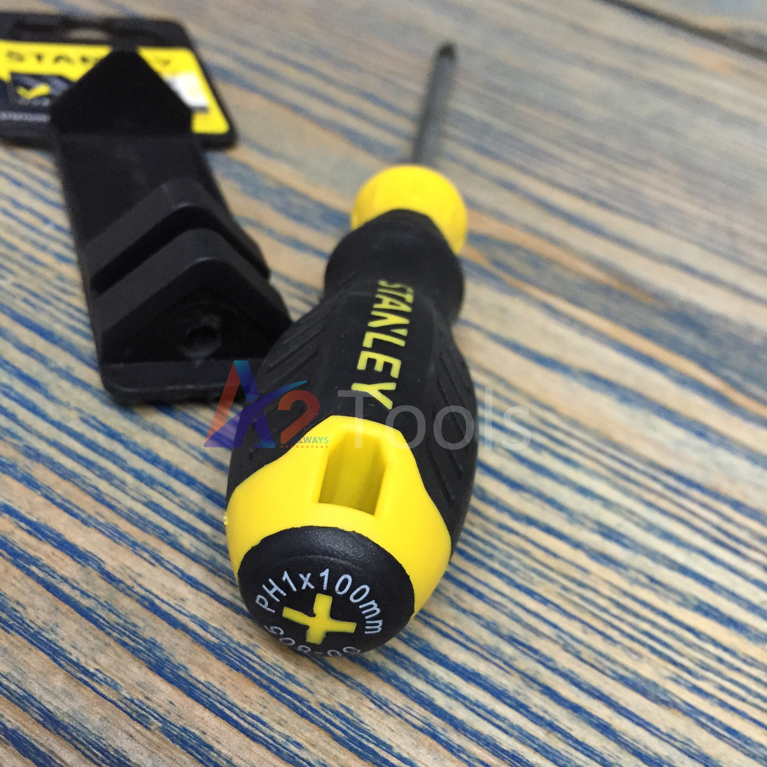 Tua vít bake PH1x100mm có từ Stanley STMT60805-8