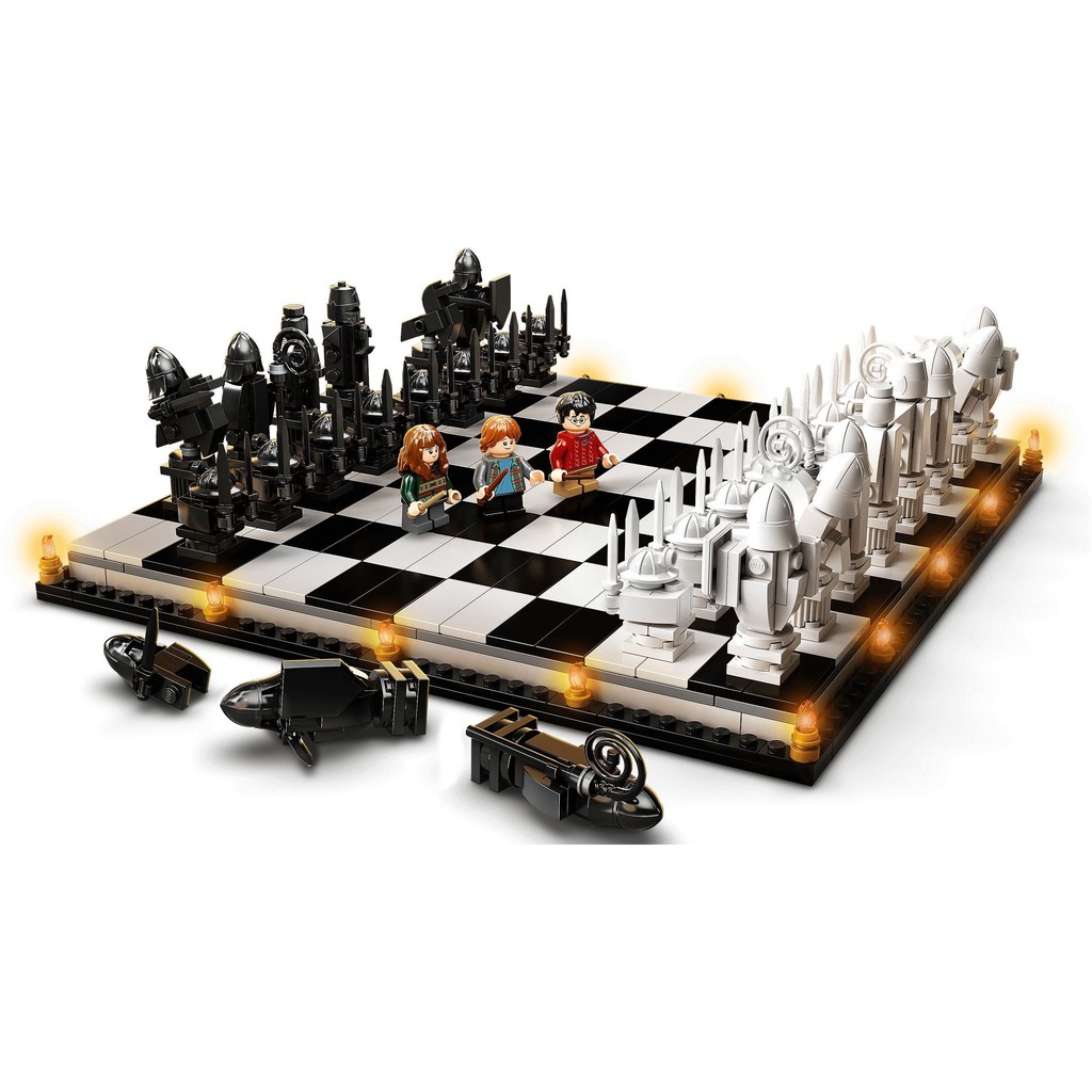 [Có sẵn] 76392 LEGO Hogwarts™ Wizard’s Chess - Bộ cờ Harry Potter