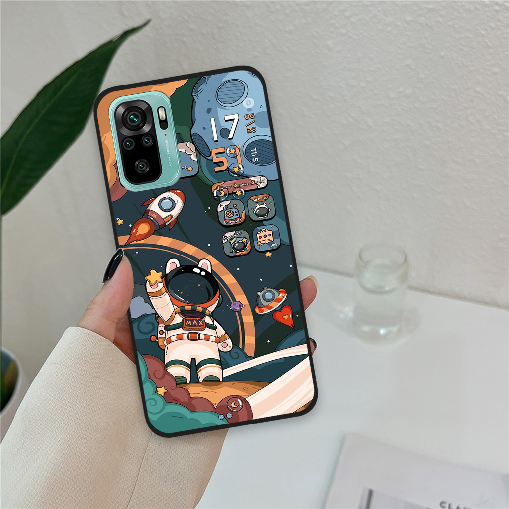 Ốp lưng Xiaomi Redmi Note 10 / Redmi Note 10S / Redmi Note 10 5G / Redmi Note 10 Pro hình vũ trụ, phi hành gia astronaut độc đáo