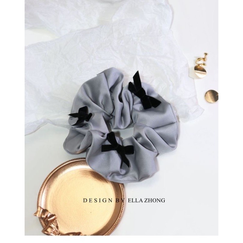 Scrunchies cột tóc lụa đính nơ dễ thương phong cách Hàn Quốc
