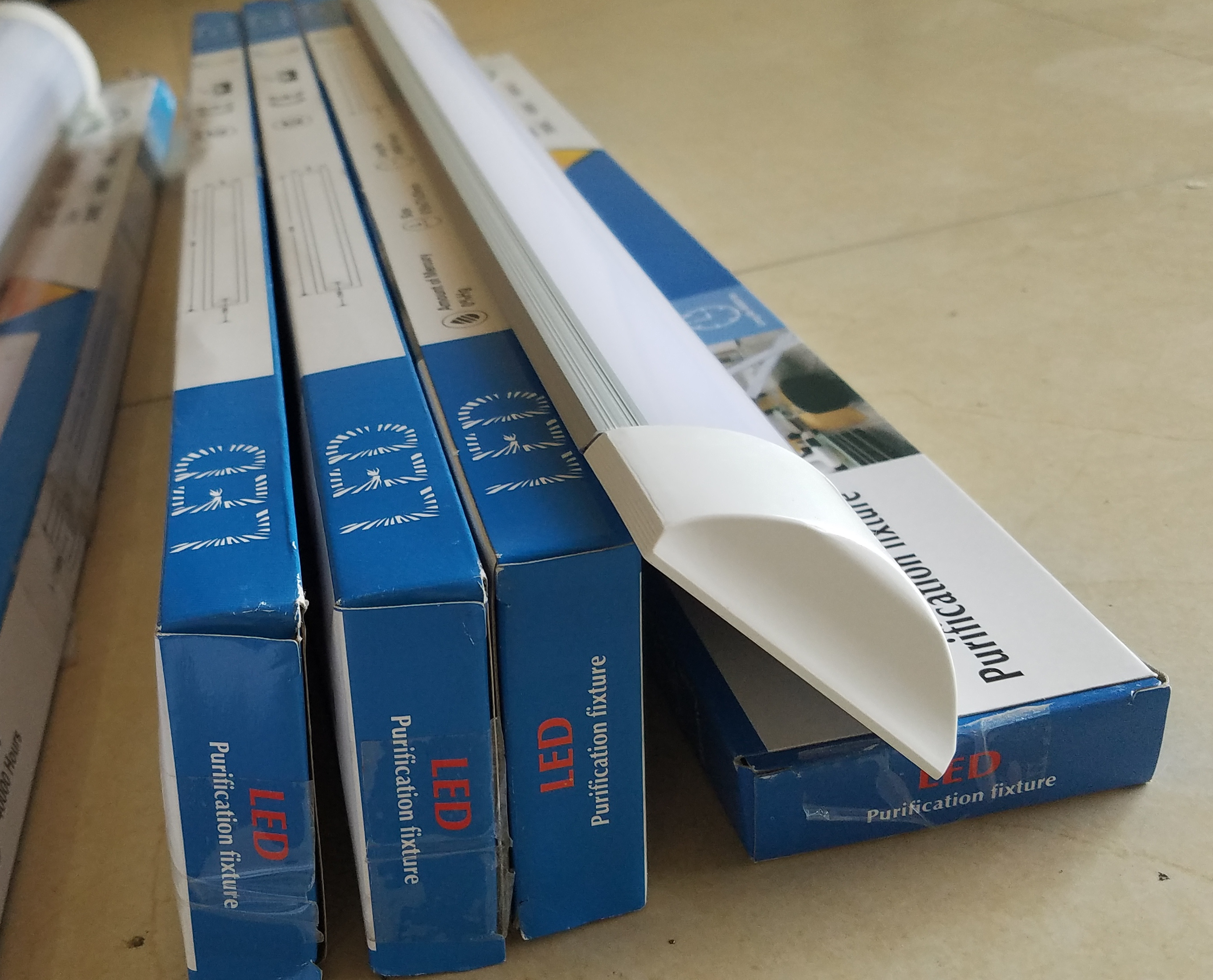 Combo 10 Đèn tuýp Led bán nguyệt 60cm