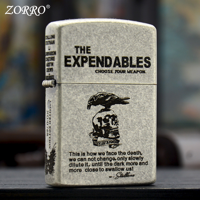 Bật Zorro Bạc Cổ The Expendables Khắc 6 Mặt ( Tặng Kèm Đá Bấc Xịn - Có Hộp )