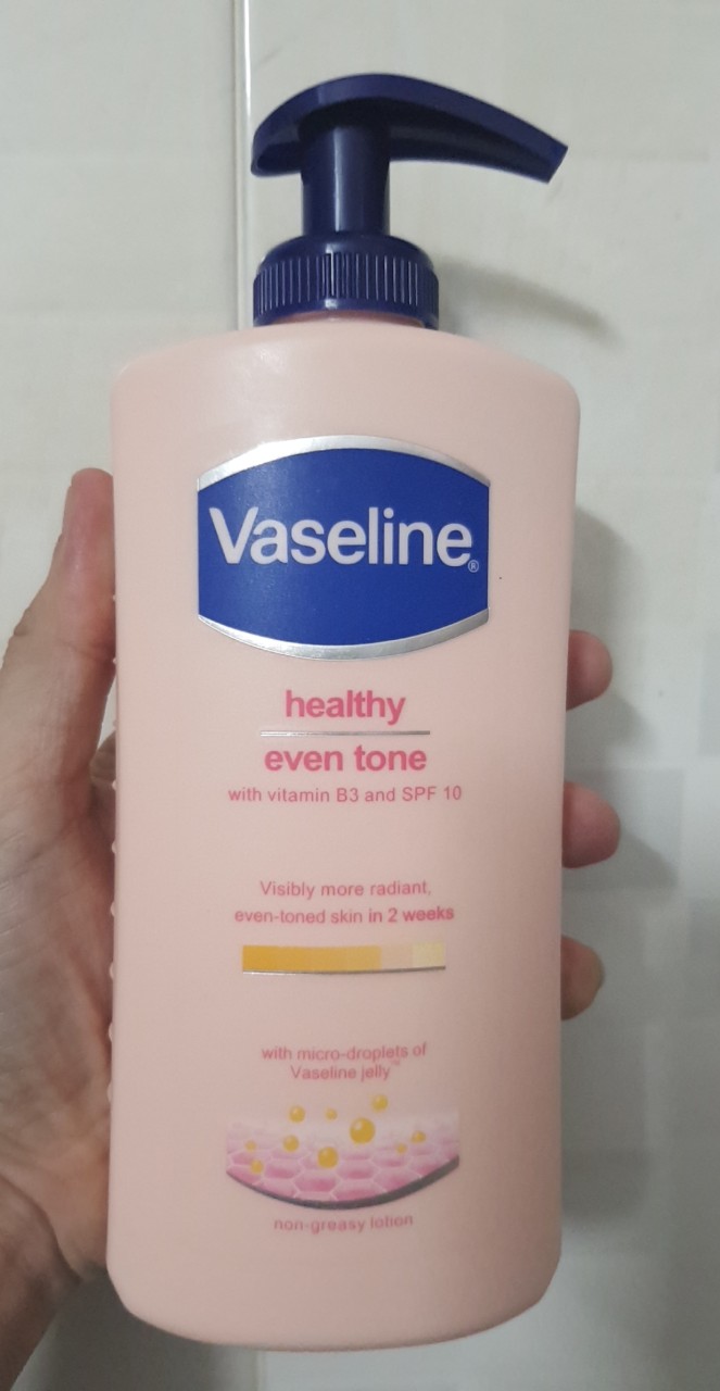 Sữa dưỡng thể chống nắng SPF Vaseline 400ml