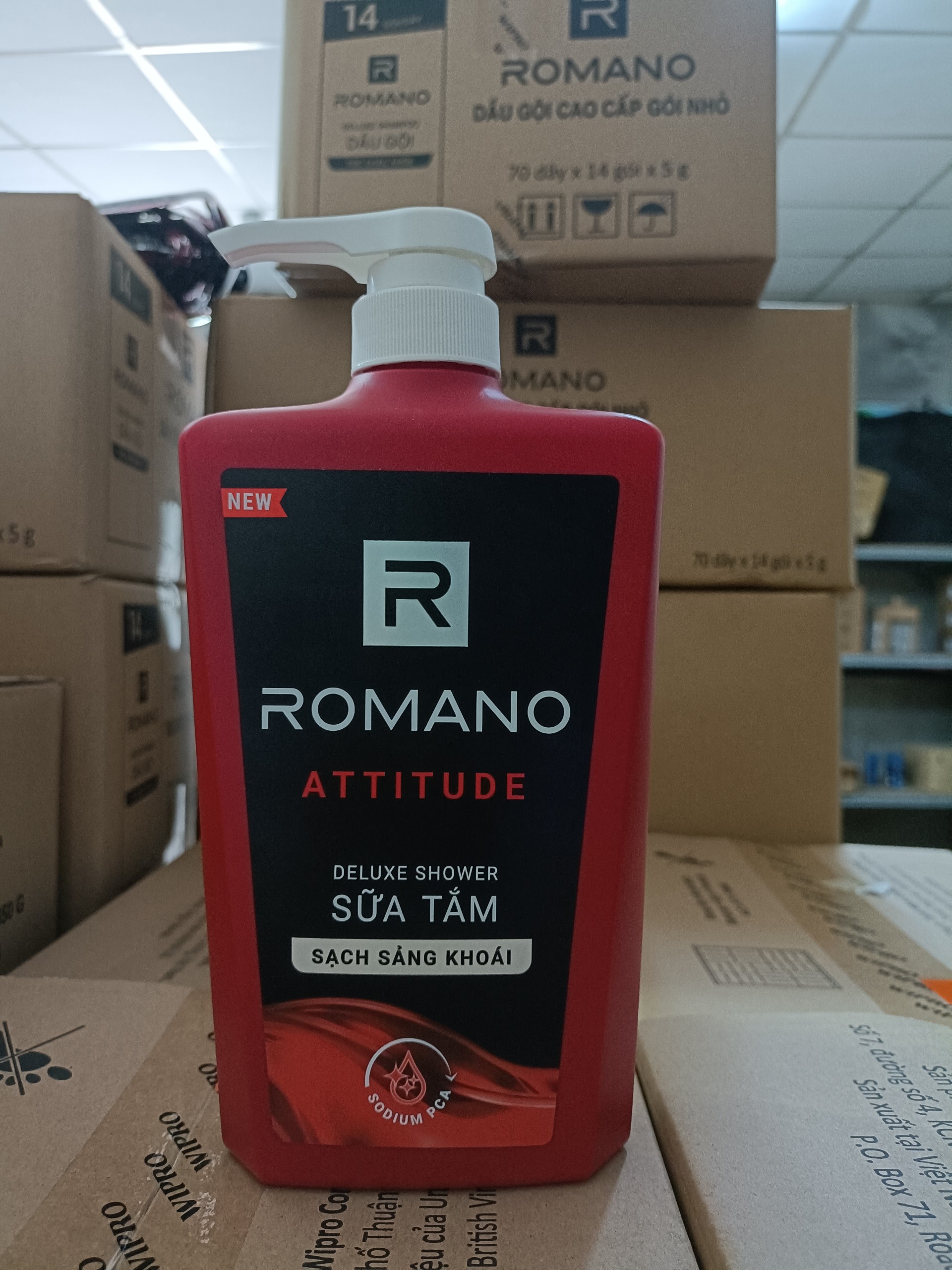 [HCM]Romano - Sữa tắm Romano Classic 650ml