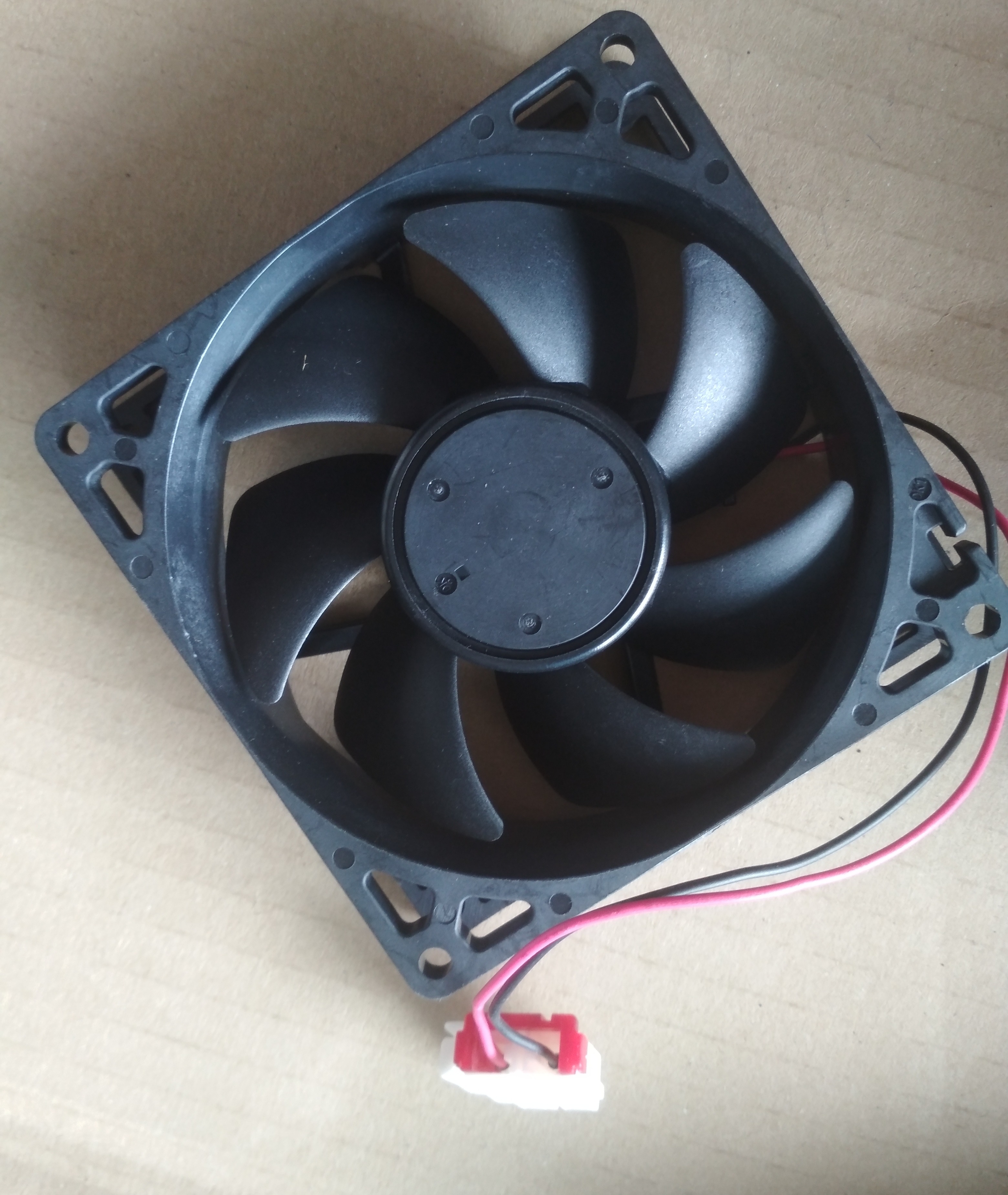Quạt tủ lạnh DC 12V 9x9cm 7 cánh