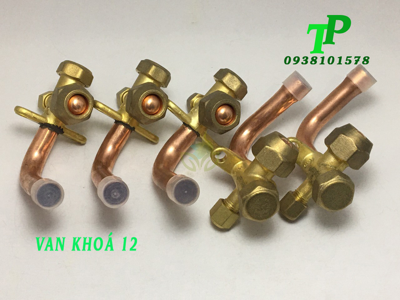 Van khóa cục nóng điều hòa phi 12