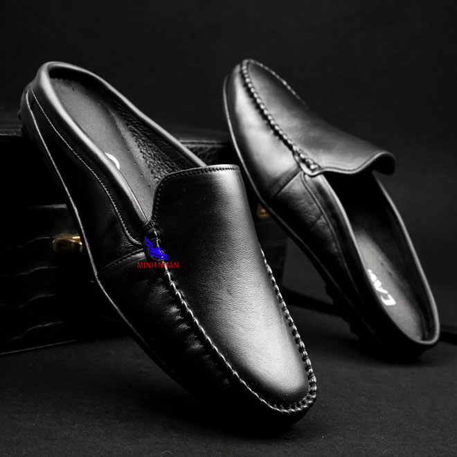 Giày Sục Nam Da Bò MẪU MỚI NHẤT ĐẶC BIỆT LÓT DA CỪU Dép SaBo Nam Da bò Dép Nam Bít Mũi MÀU SIÊU ĐẸP Giày rọ nam da bò BẢO HÀNH 1 NĂM Giày mùa hè đục lỗ thoáng khí giày lười nam da bò đục lỗ Men’s Summer Shoes Minh Nhân R-5 màu đen