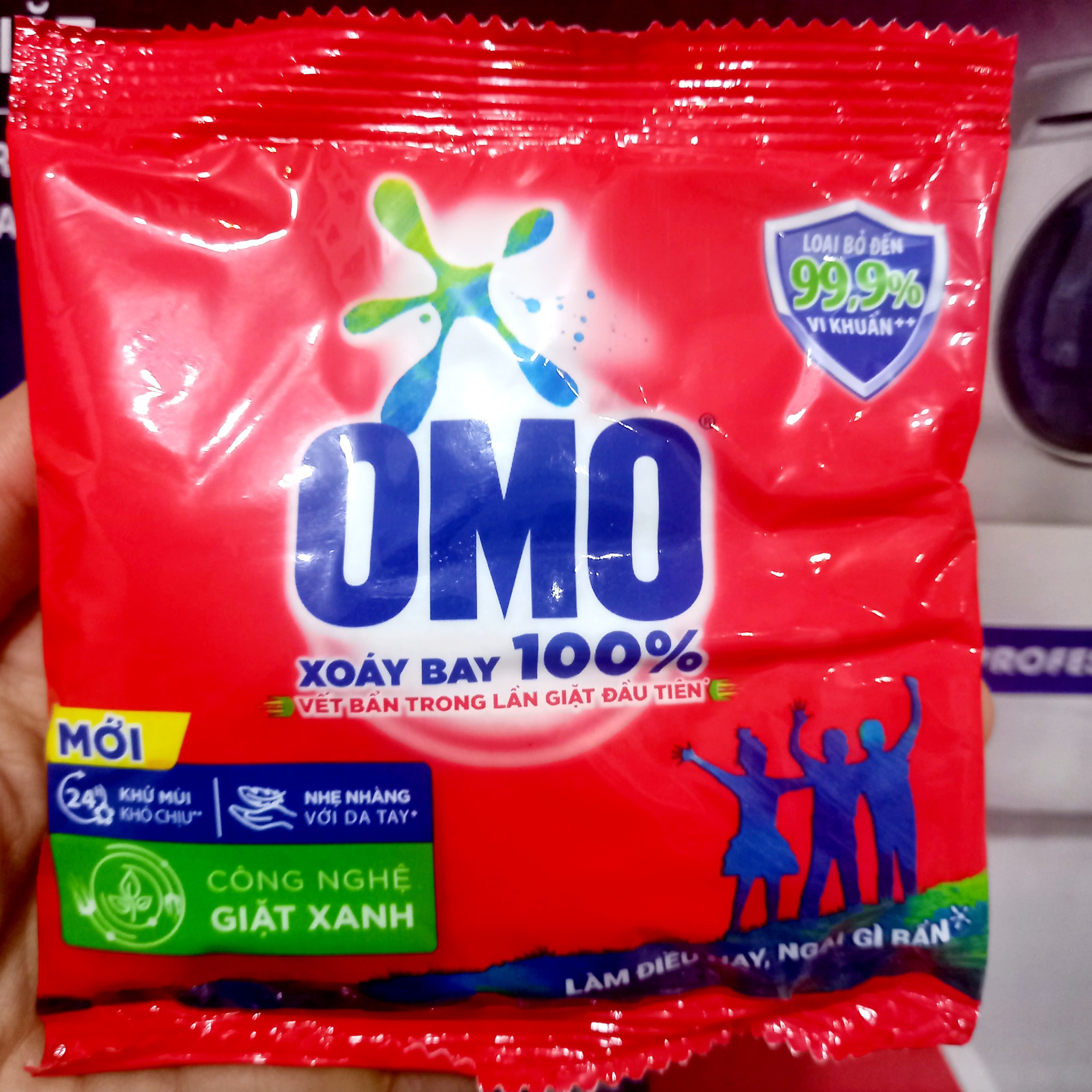 Bột Giặt OMO - 100g GÓI