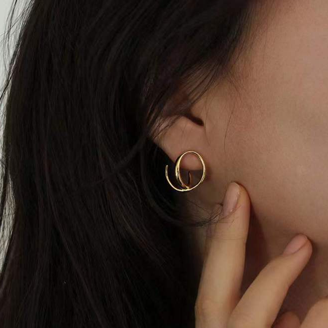 [1.12-GIẢM 15K ĐƠN 299K]- Khuyên tai nữ Curvy Hoop JESMEE - E6661