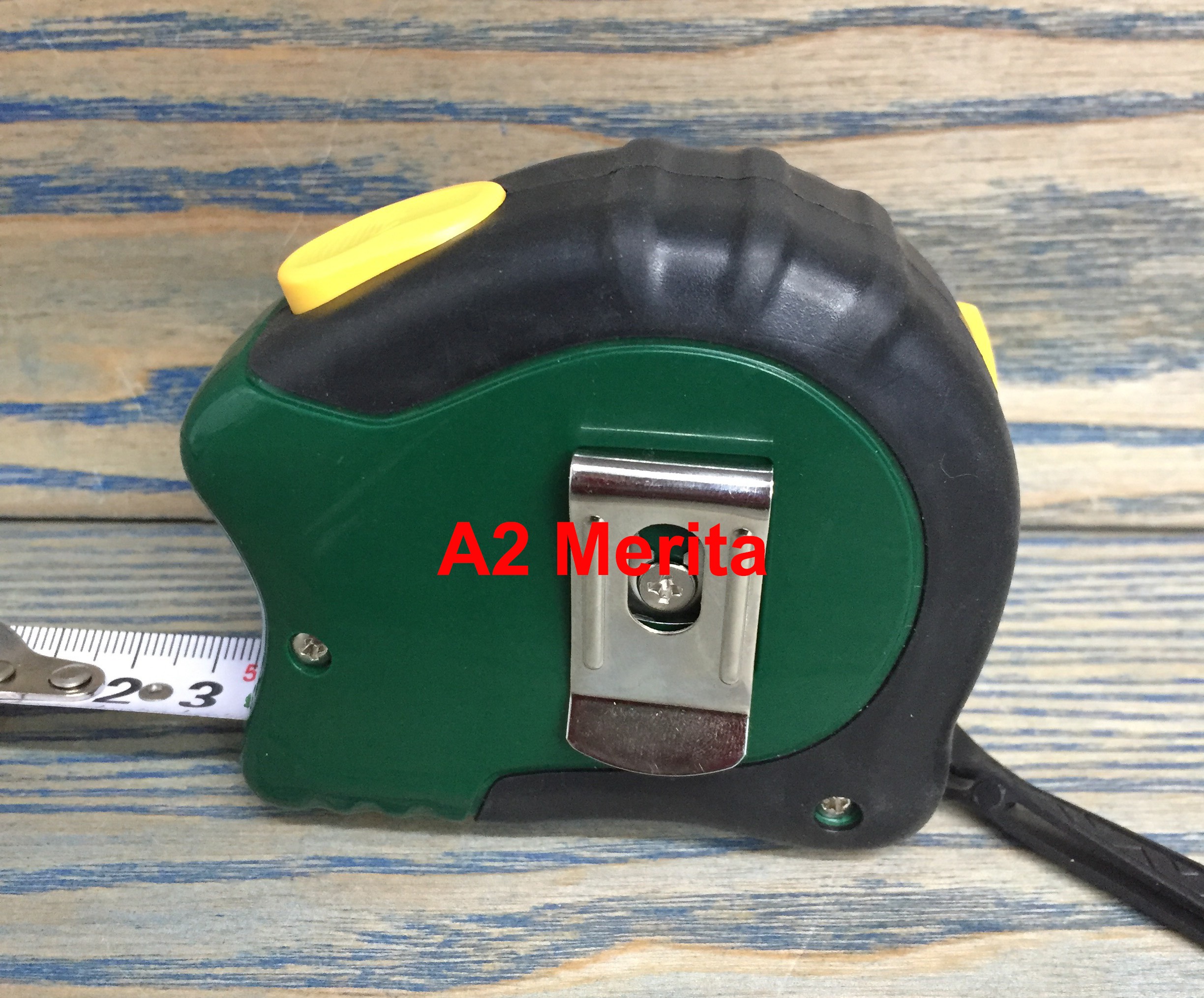 Thước cuốn thép có đèn LED 5.0m SATA 91347