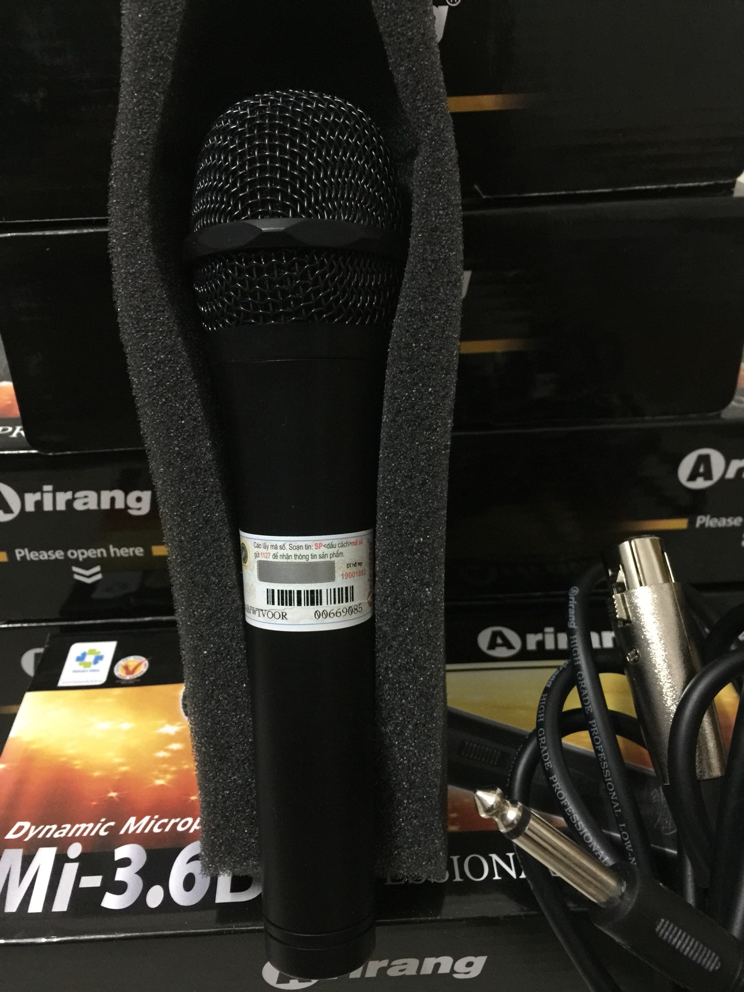 MICRO KARAOKE ARIRANG VIỆT NAM CÓ DÂY.