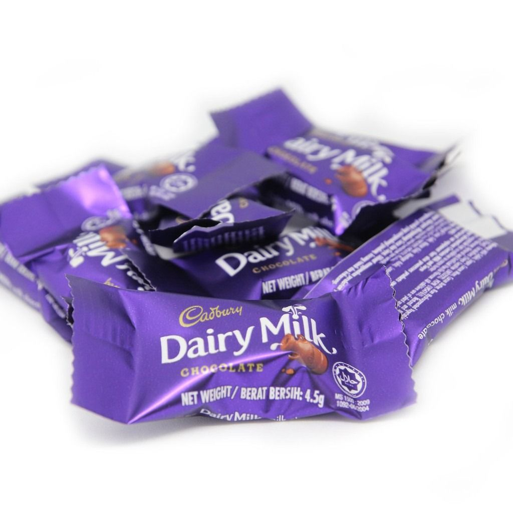 Socola Cadbury Dairy Milk Family Pack Gói 150G