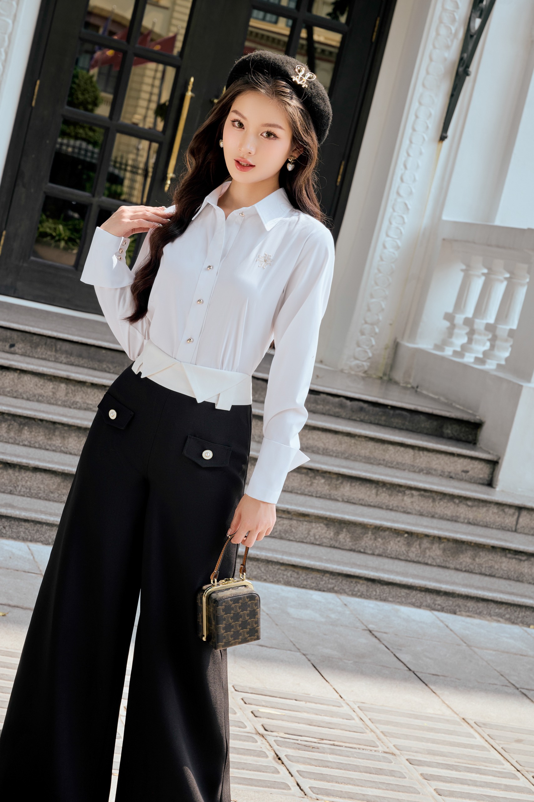 Polly Shirt- Áo Sơ Mi Kiểu Nữ Màu Trắng, Xanh, Kẻ Sọc Tay Dài Form Vừa Công Sở Thêu Logo Cổ Tay Gập Gấu Đi Làm, Đi Học