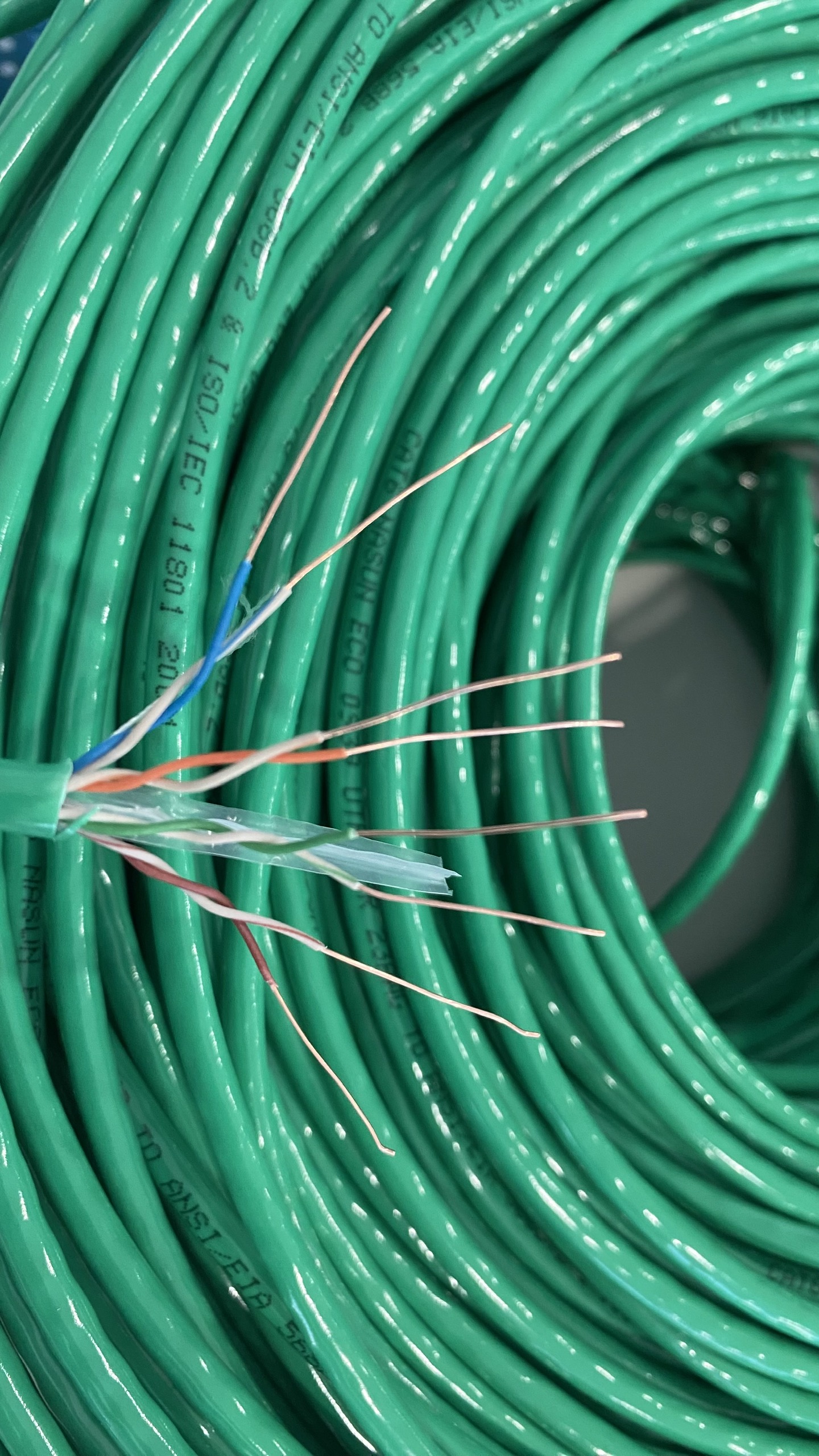 (Cuộn 305m). Dây mạng Cat6 Nasun ECO 0939